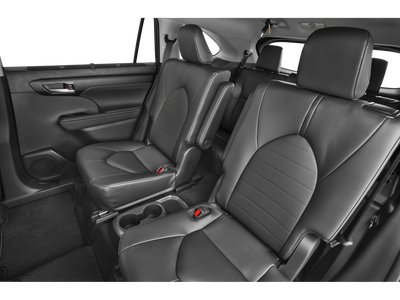 2025 Toyota Highlander XLE