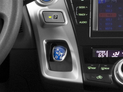 2014 Toyota Prius v Five