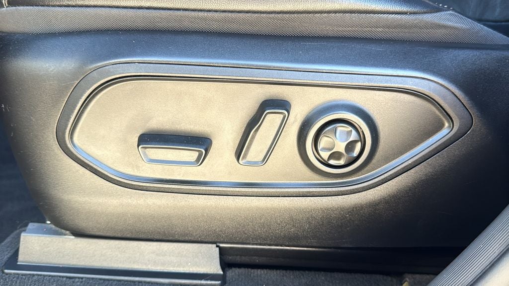 2022 Jeep Grand Cherokee Altitude