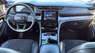 2022 Jeep Grand Cherokee Altitude