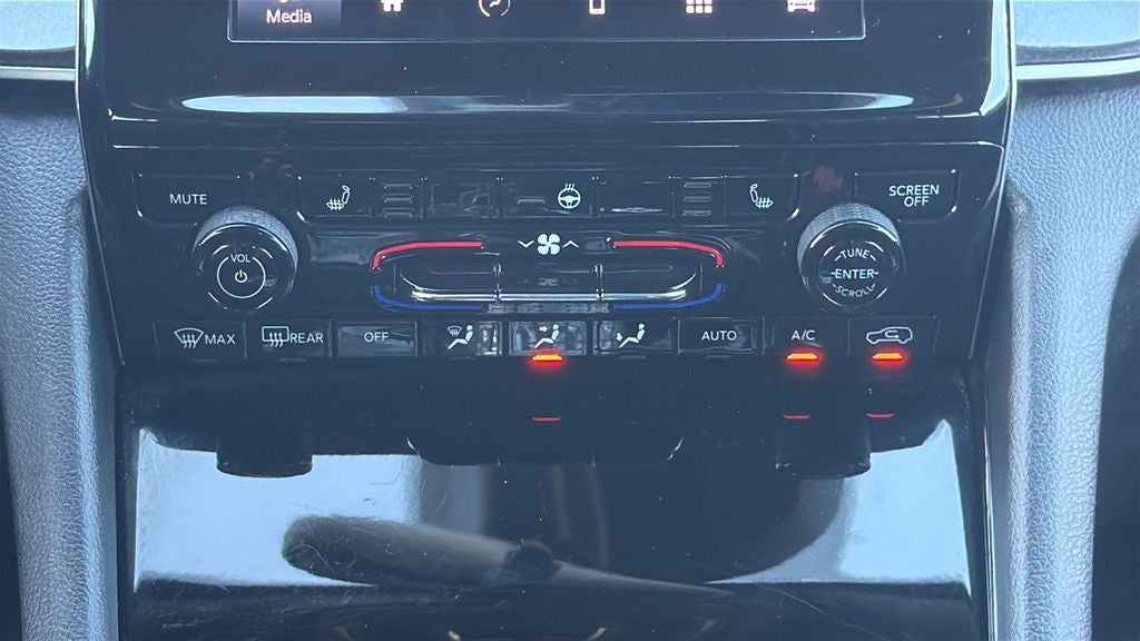 2022 Jeep Grand Cherokee Altitude