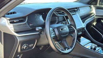 2022 Jeep Grand Cherokee Altitude