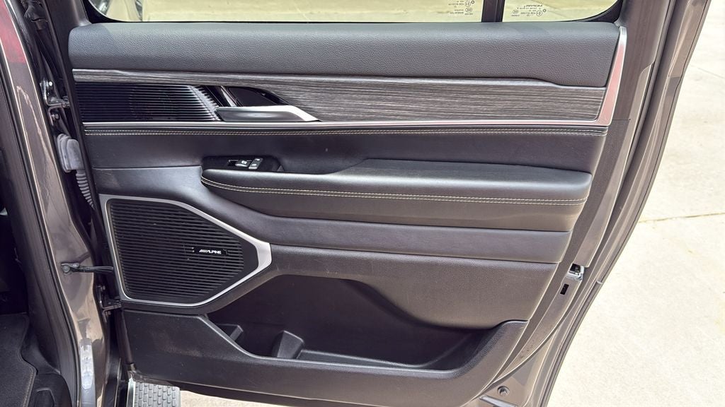 2024 Jeep Wagoneer L Series II