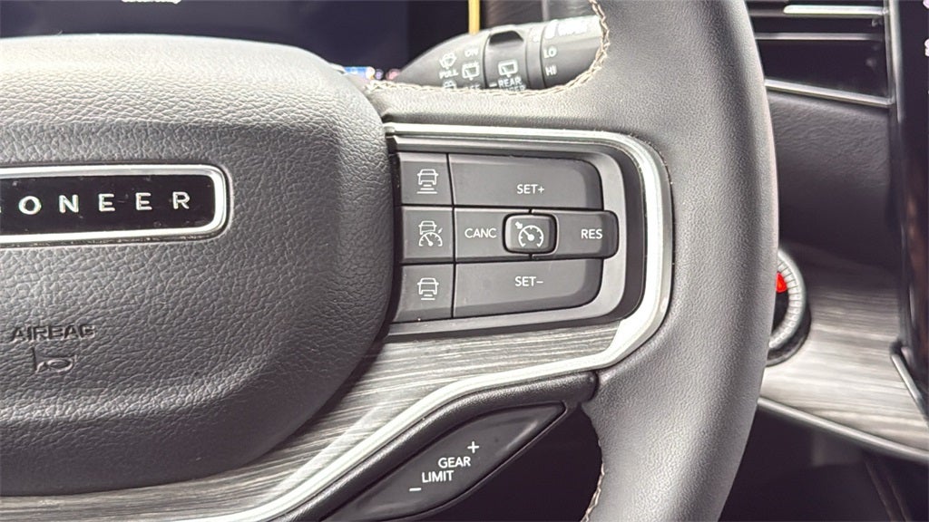 2024 Jeep Wagoneer L Series II