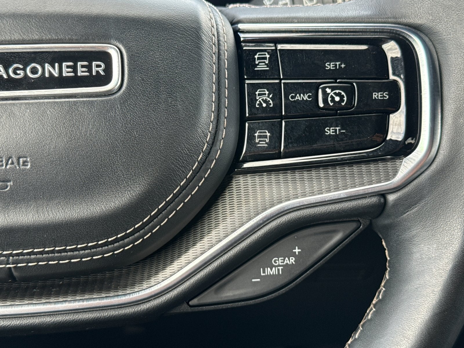 2024 Jeep Grand Wagoneer L Series II