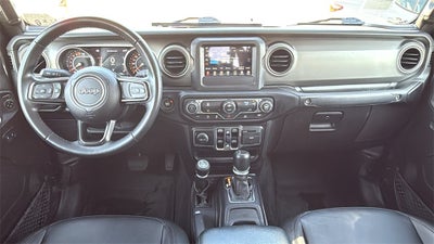 2022 Jeep Gladiator Sport