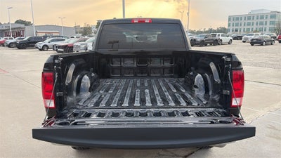 2024 RAM 1500 SLT