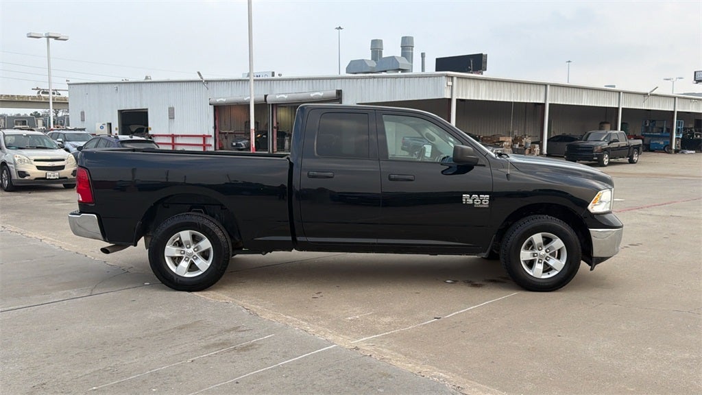 2024 RAM 1500 SLT
