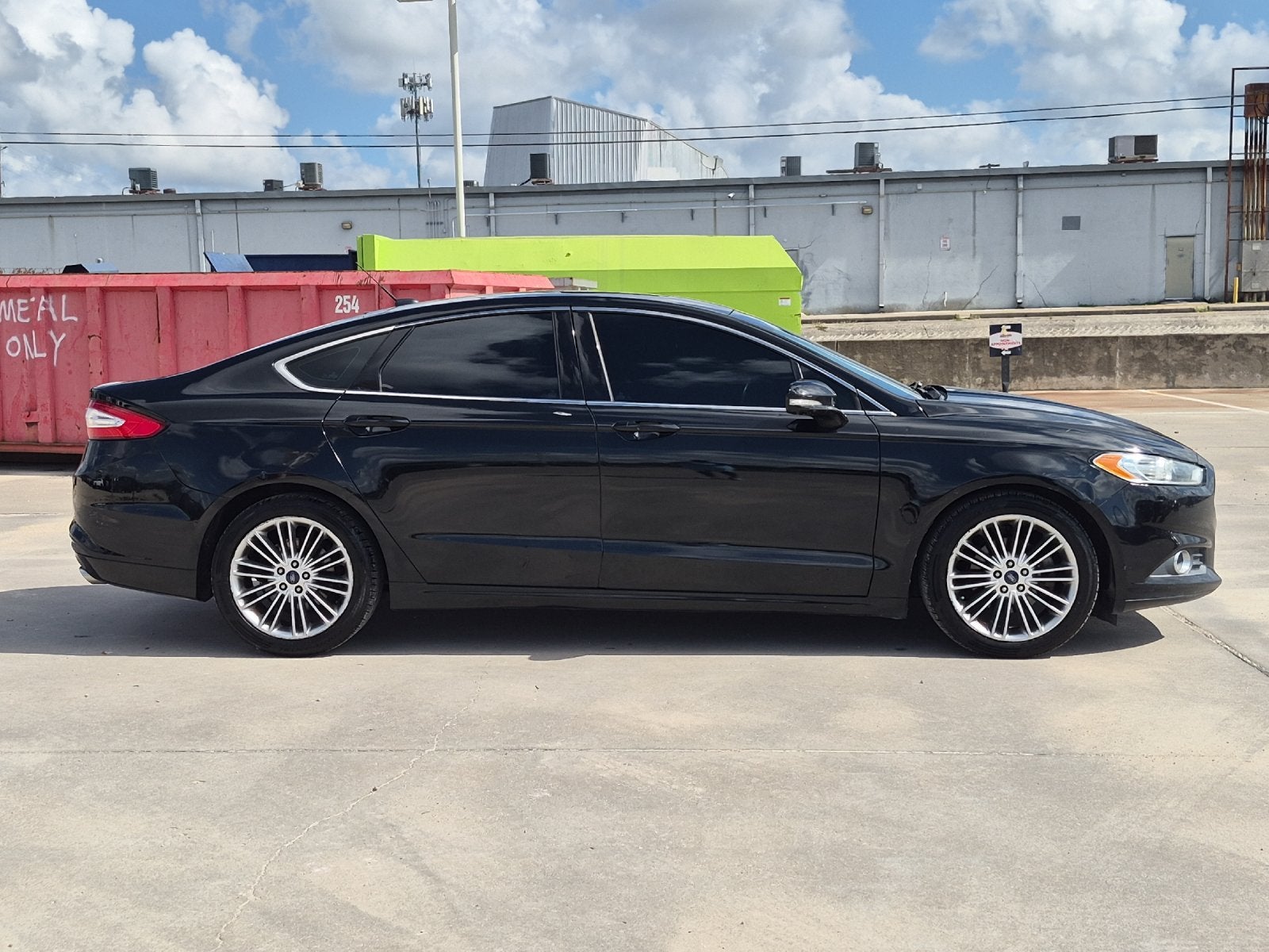 2016 Ford Fusion SE