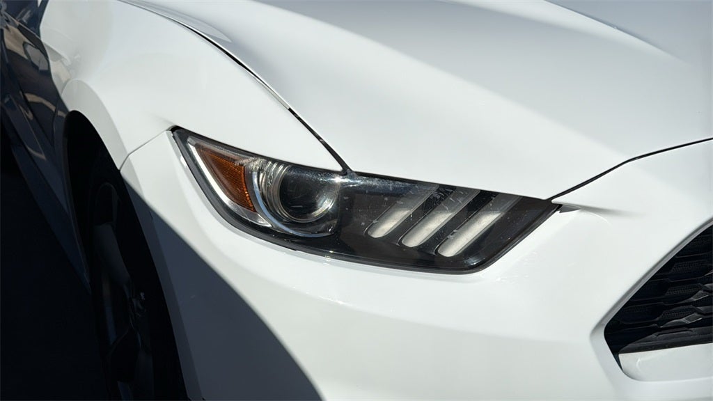 2016 Ford Mustang V6