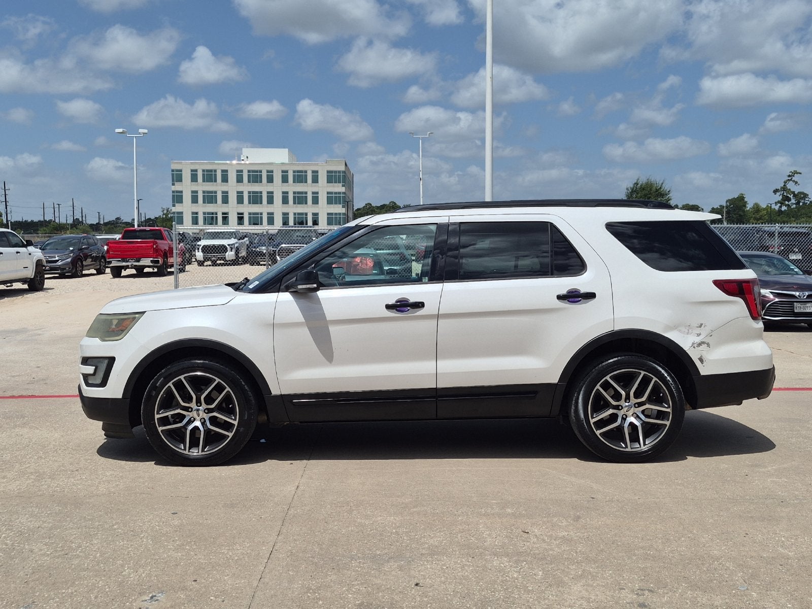 2016 Ford Explorer Sport