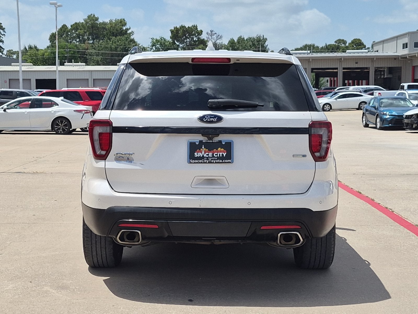 2016 Ford Explorer Sport