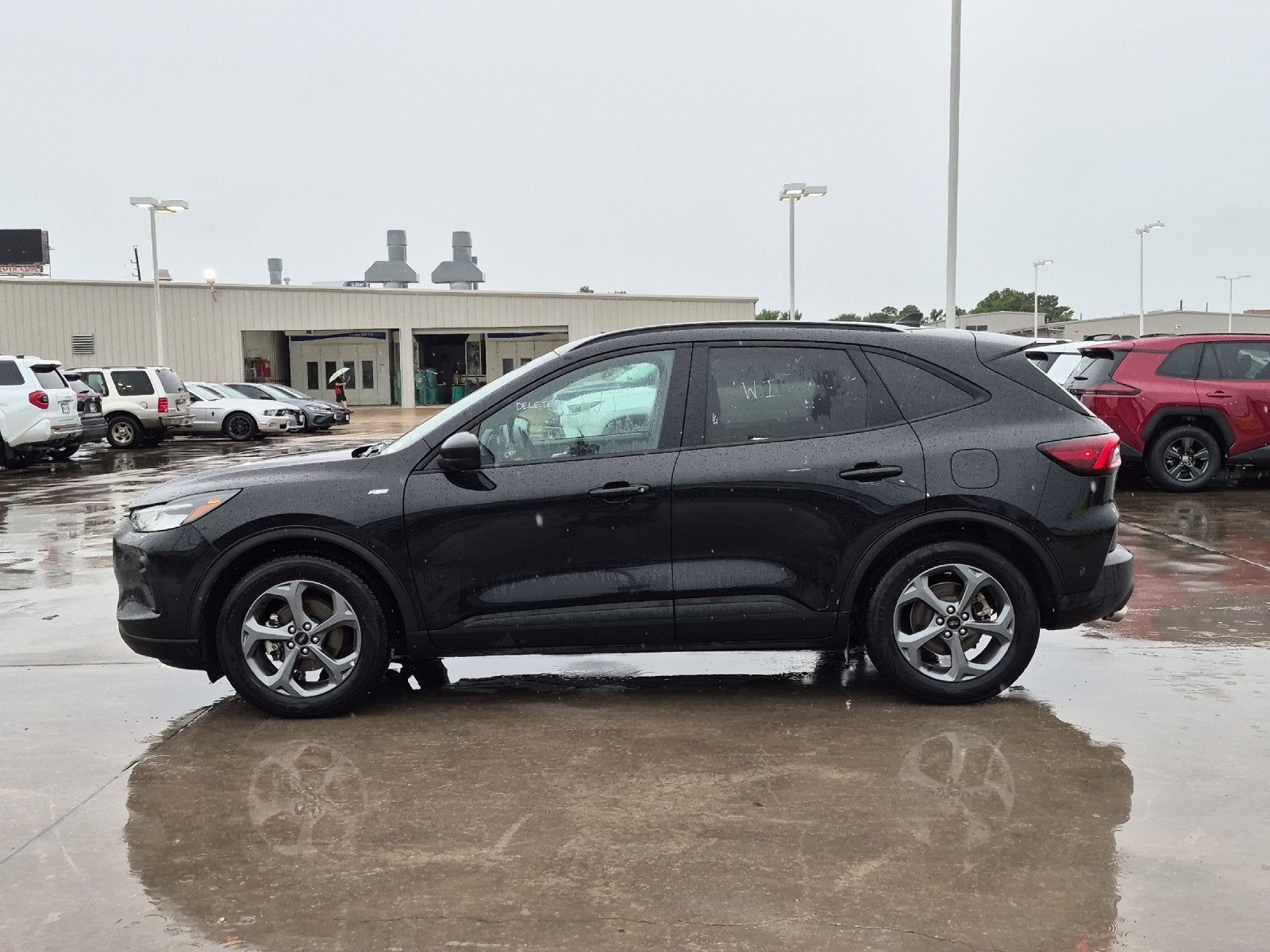 2025 Ford Escape ST-Line
