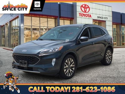 2022 Ford Escape Titanium