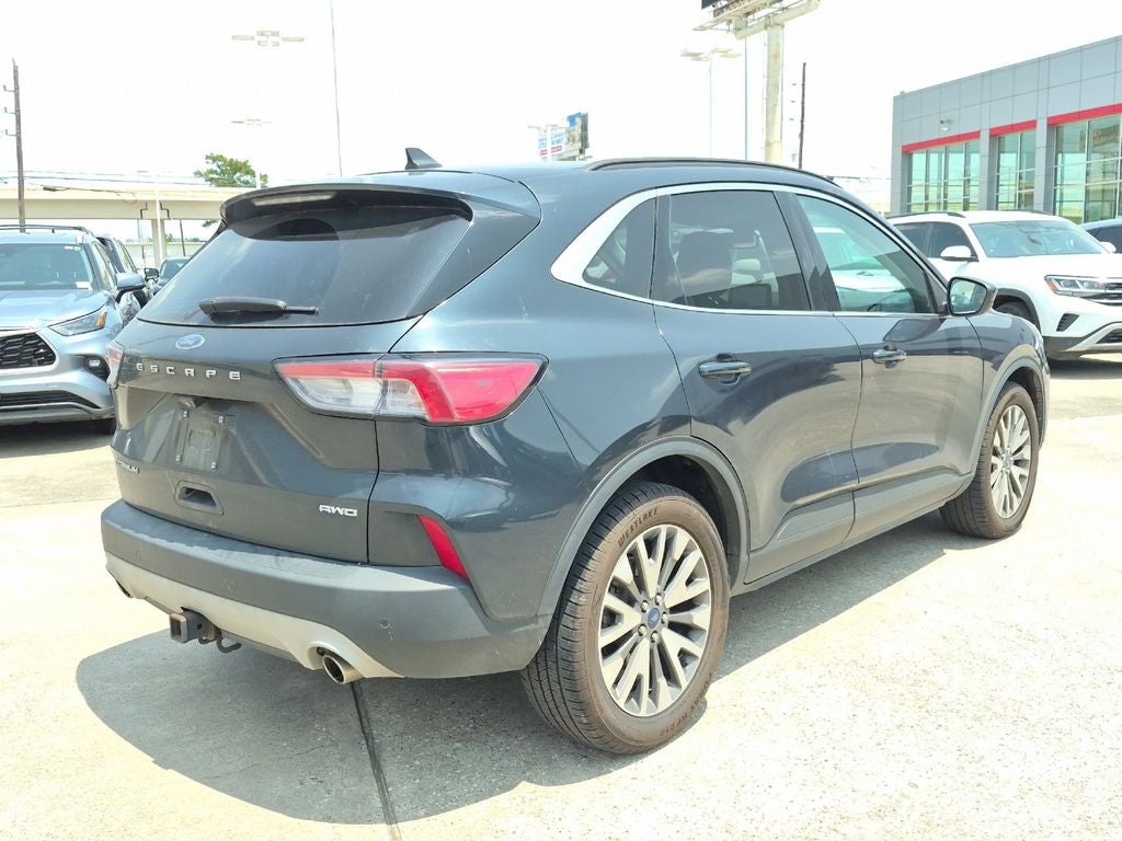 2022 Ford Escape Titanium