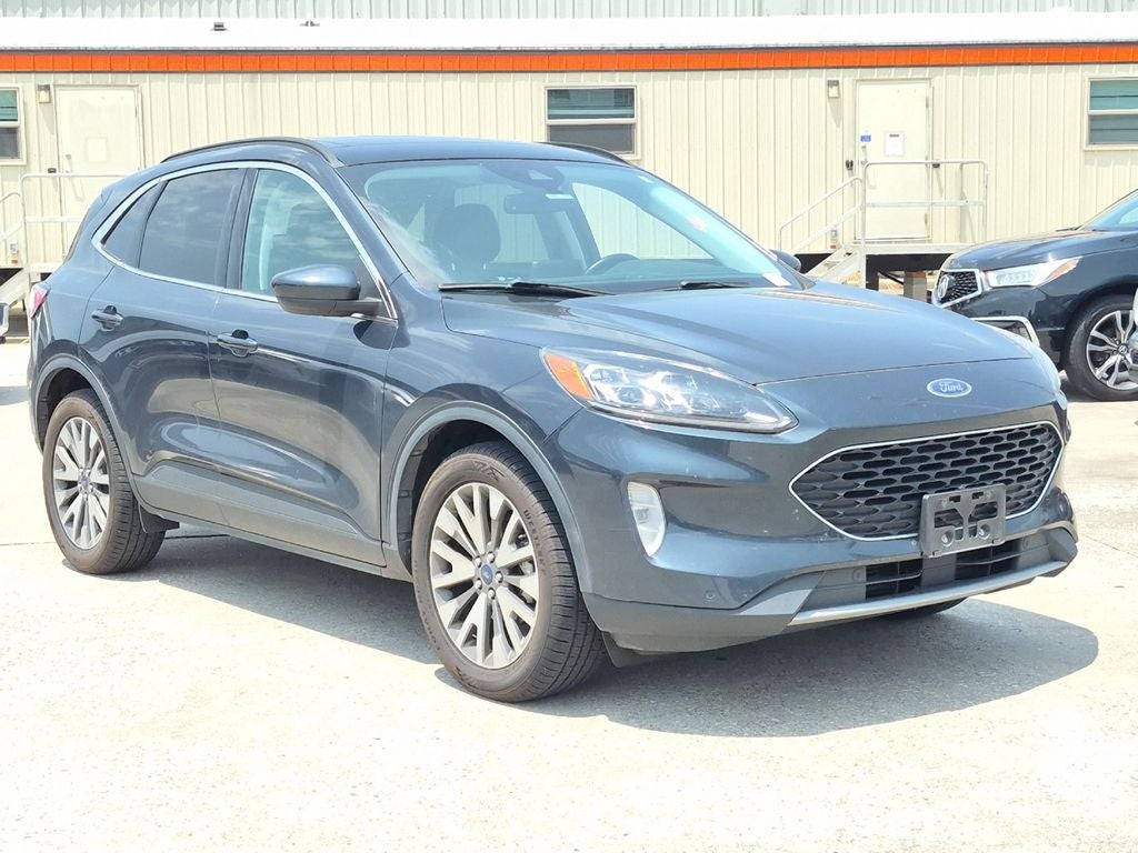 2022 Ford Escape Titanium