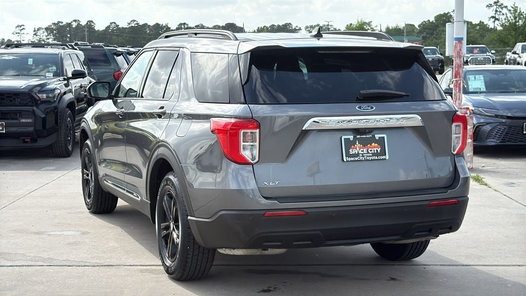 2022 Ford Explorer XLT