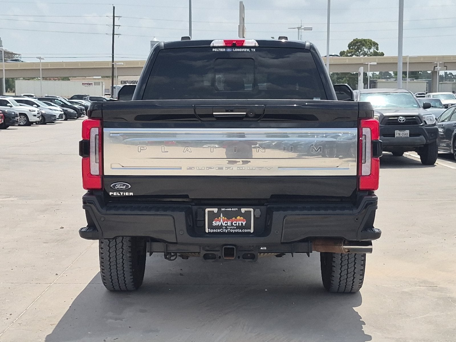 2024 Ford F-250 Platinum