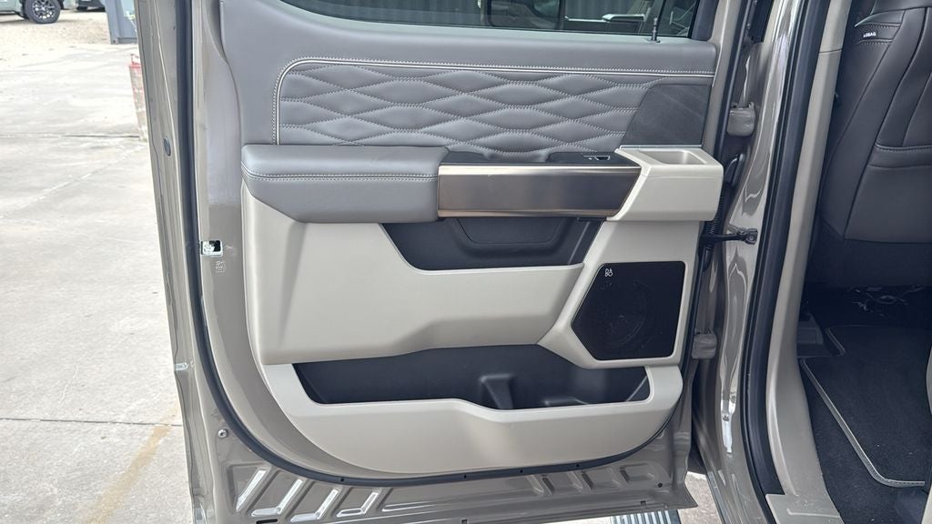 2026 Ford F-450 Platinum Plus -HIGH OUPUT DRW