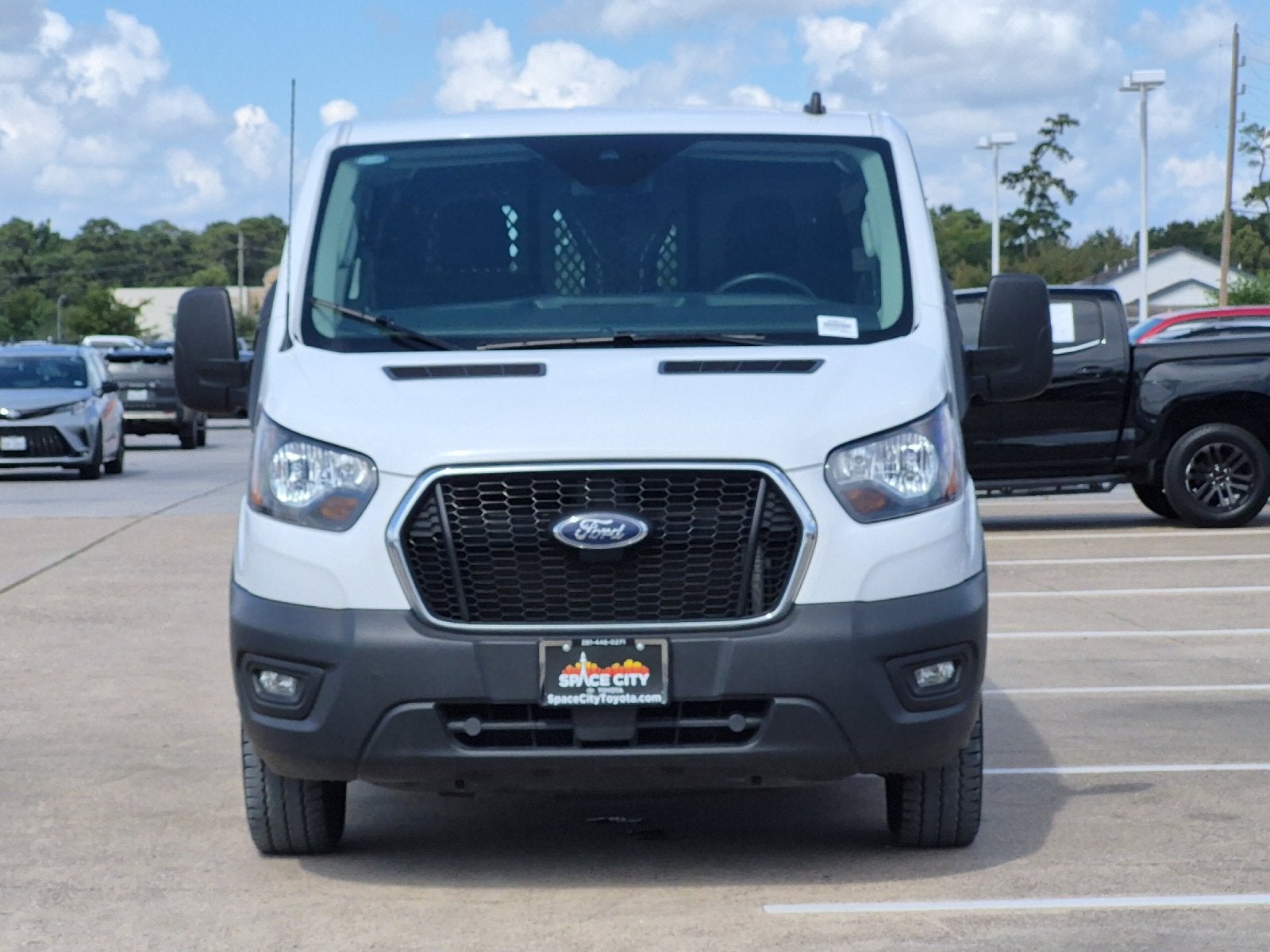 2025 Ford Transit Base