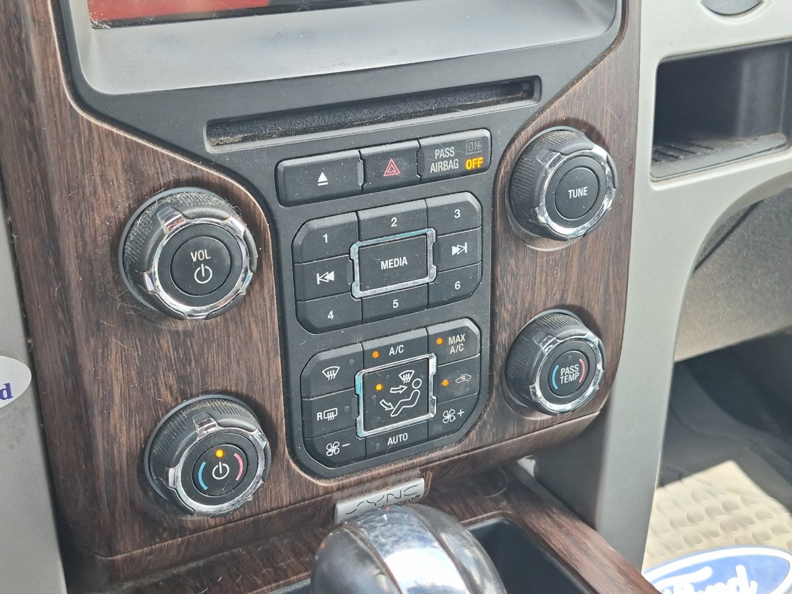 2014 Ford F-150 Lariat