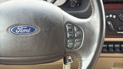 2006 Ford F-350SD Lariat DRW