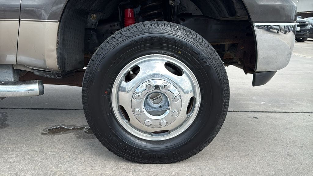 2006 Ford F-350SD Lariat DRW