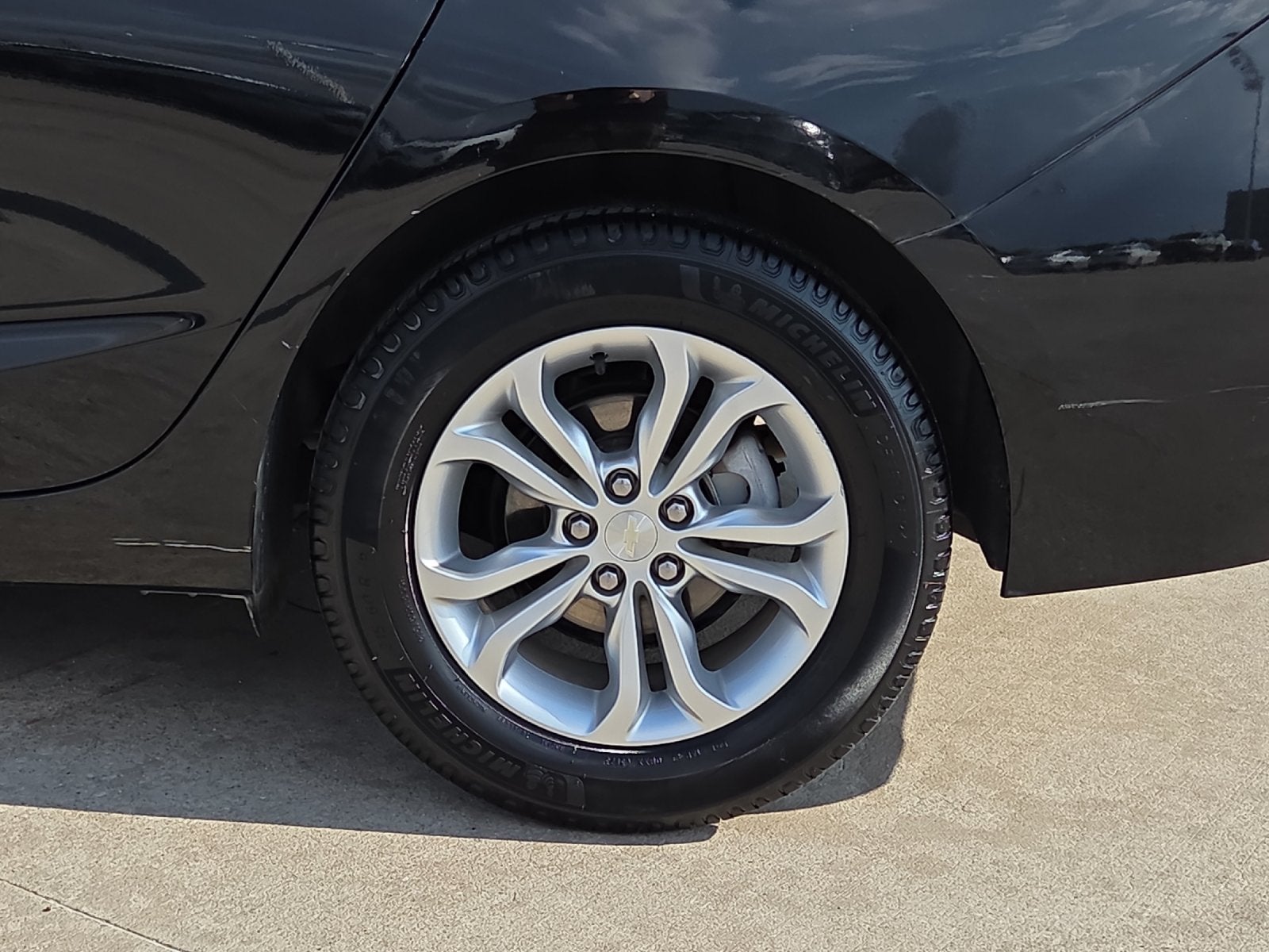2019 Chevrolet Cruze LS