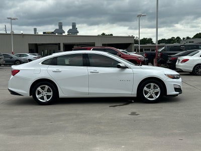 2022 Chevrolet Malibu LS 1FL