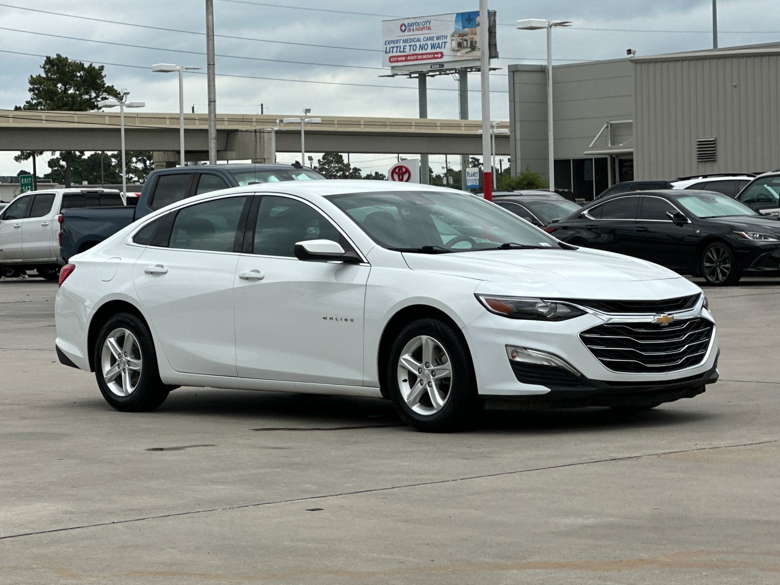 2022 Chevrolet Malibu LS 1FL