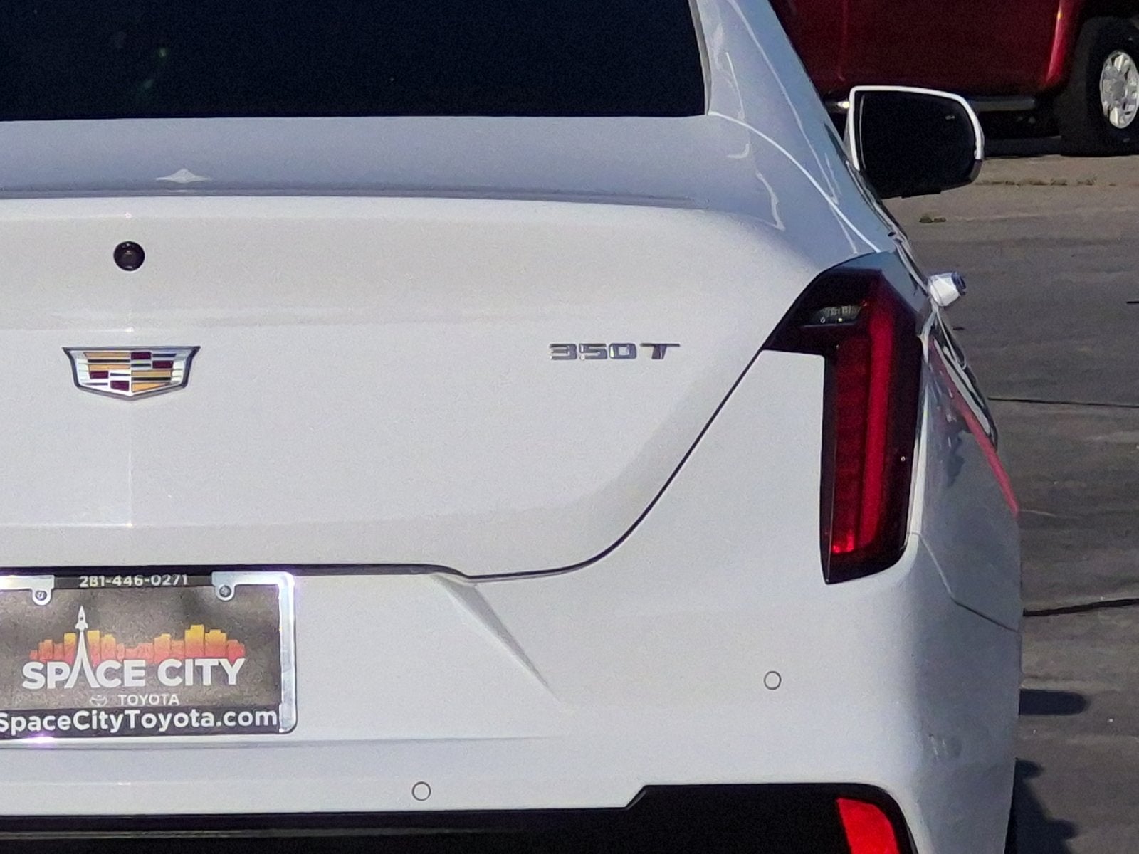 2023 Cadillac CT4 Premium Luxury