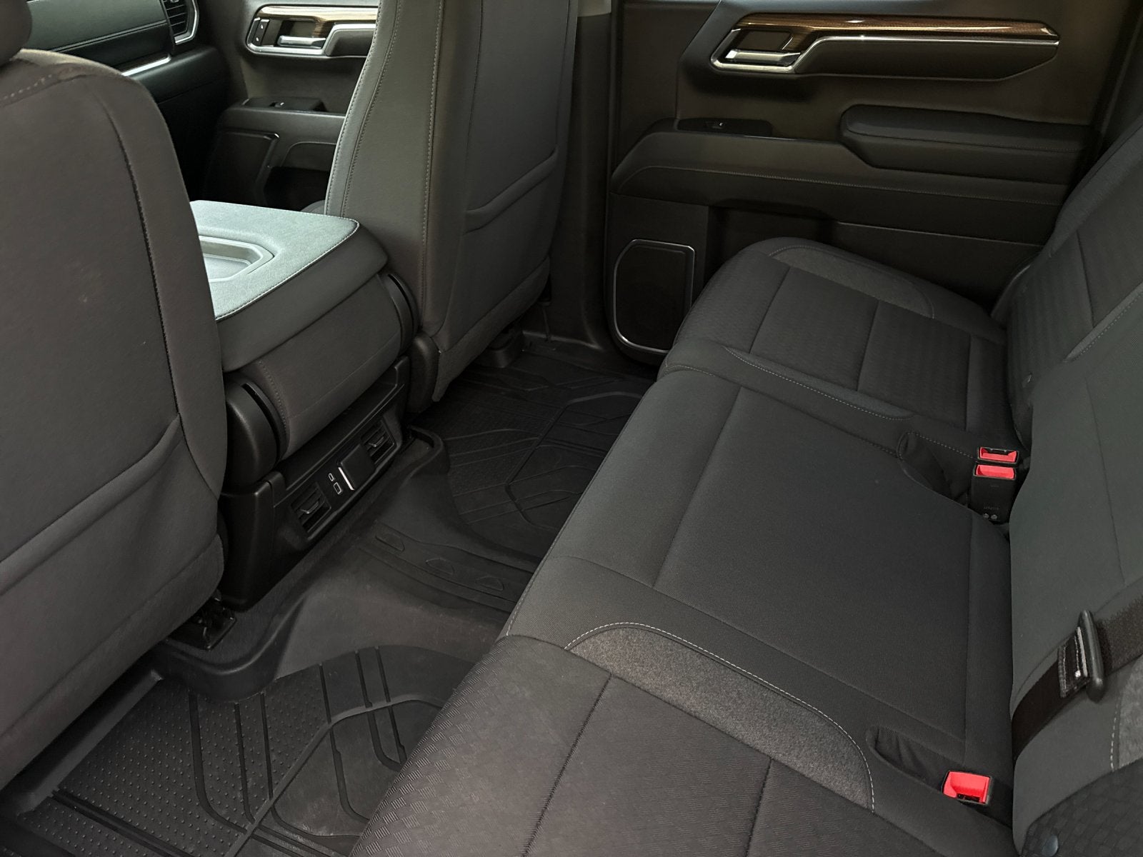 2023 Chevrolet Silverado LT