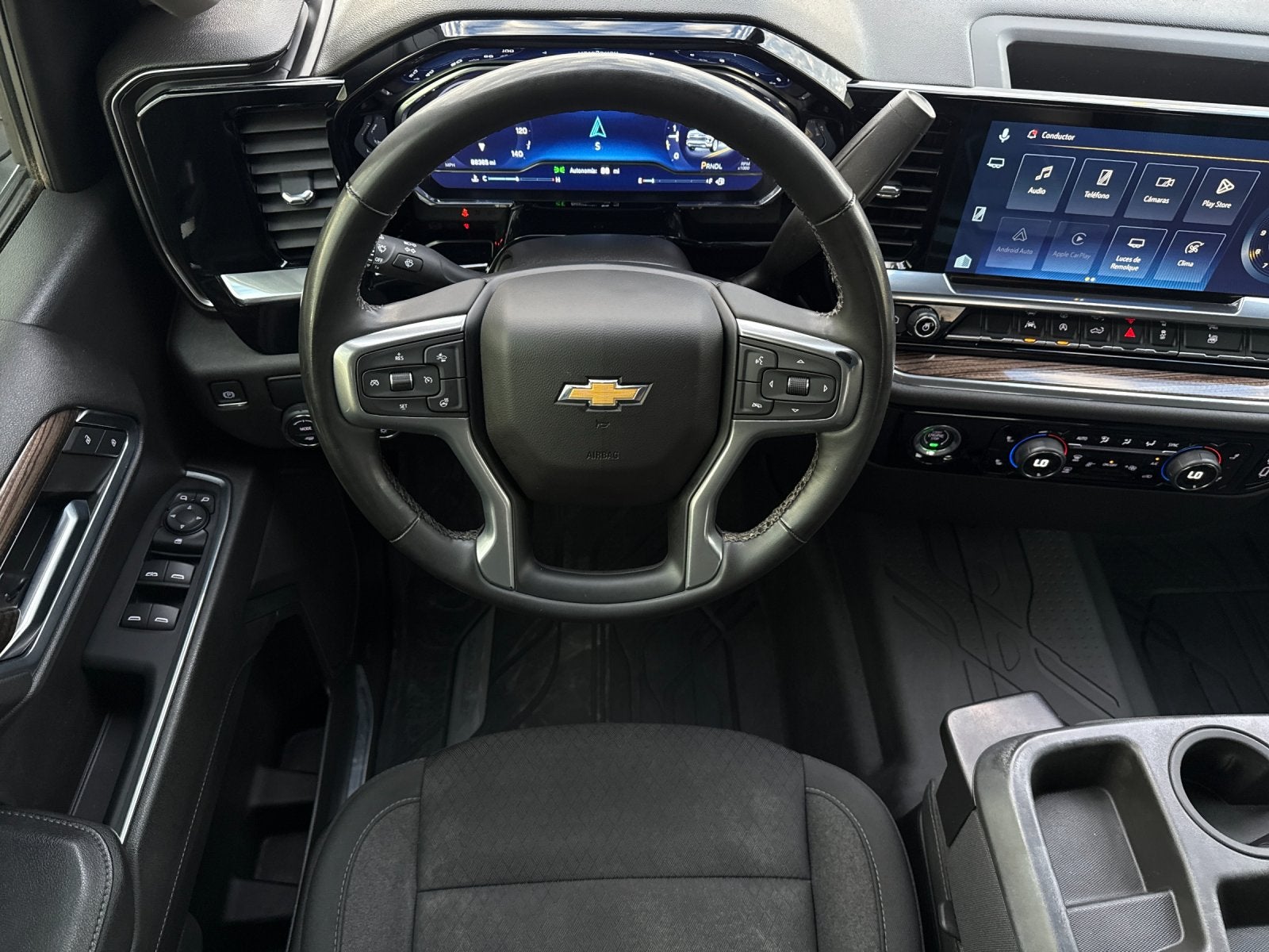 2023 Chevrolet Silverado LT