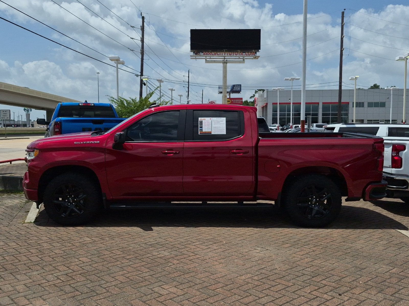 2024 Chevrolet Silverado RST