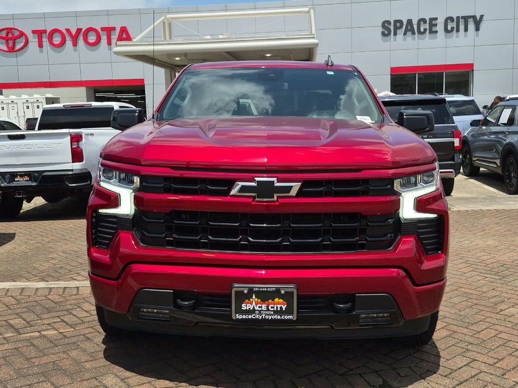 2024 Chevrolet Silverado RST