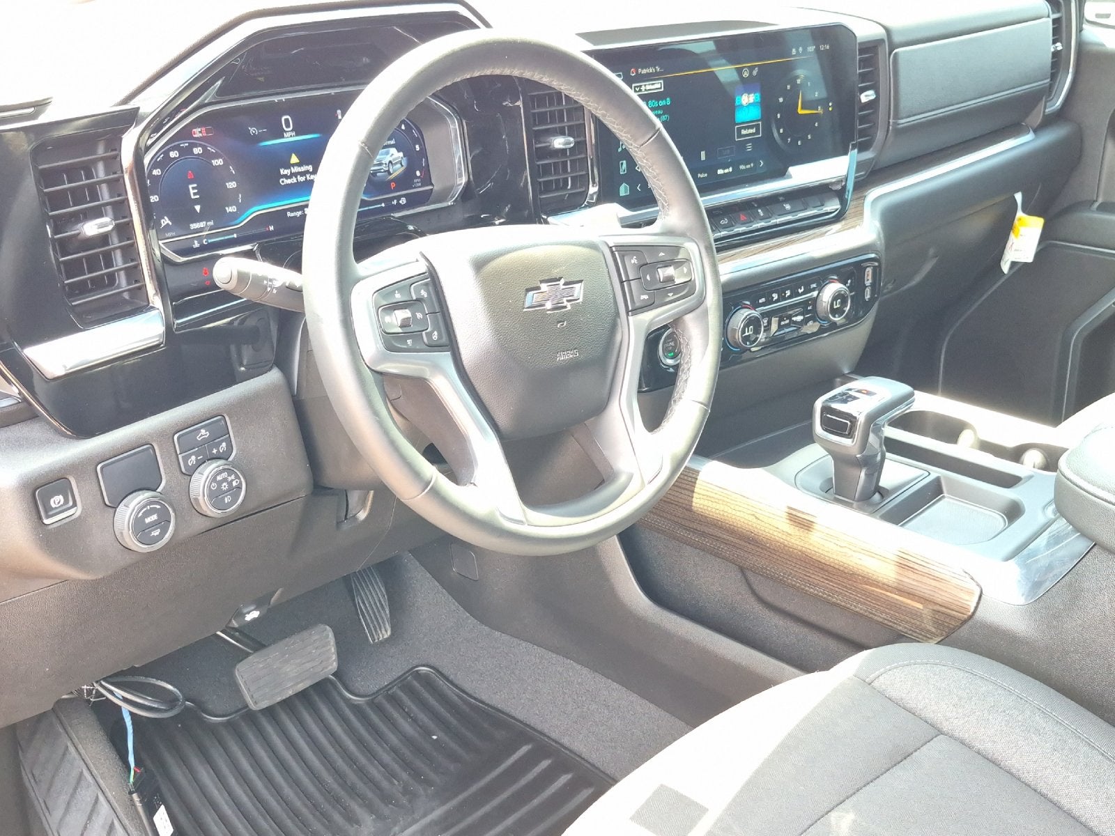 2024 Chevrolet Silverado RST