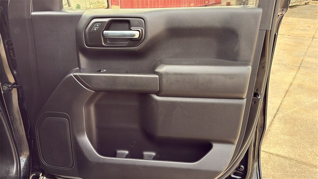 2020 Chevrolet Silverado Custom