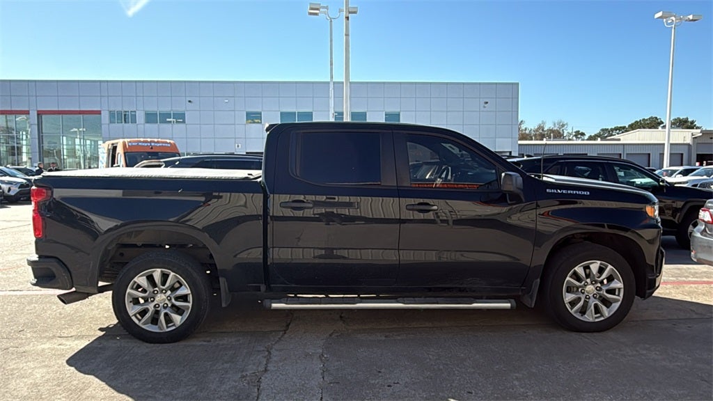 2020 Chevrolet Silverado Custom