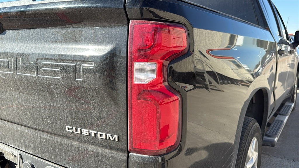 2020 Chevrolet Silverado Custom