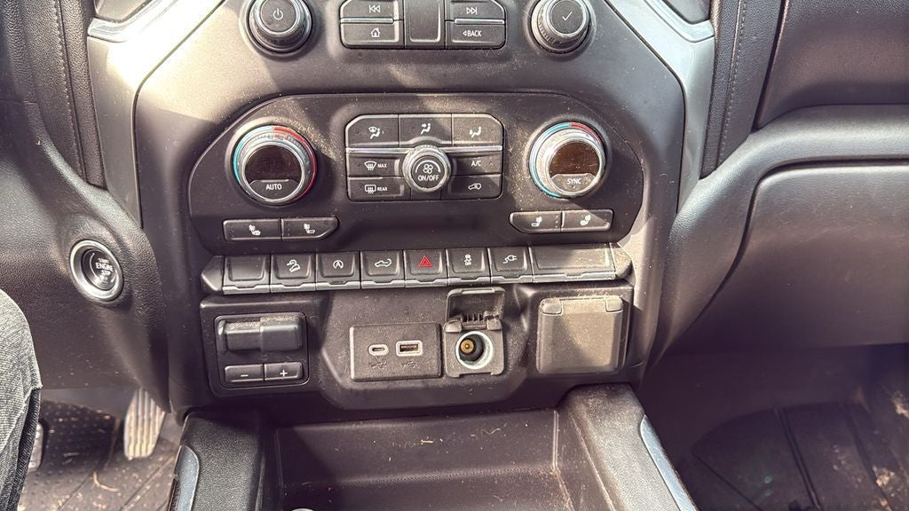 2021 Chevrolet Silverado RST