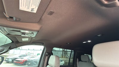 2022 GMC Yukon XL SLT