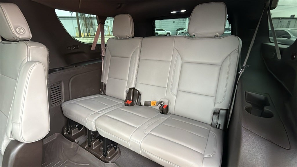 2022 GMC Yukon XL SLT