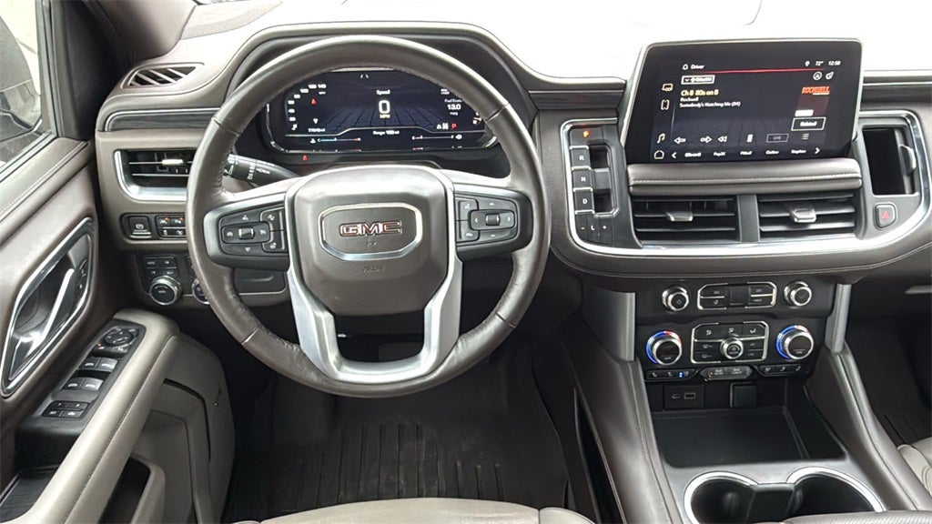 2022 GMC Yukon XL SLT