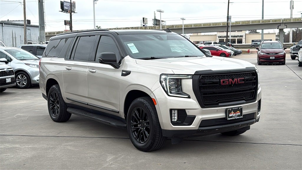2022 GMC Yukon XL SLT