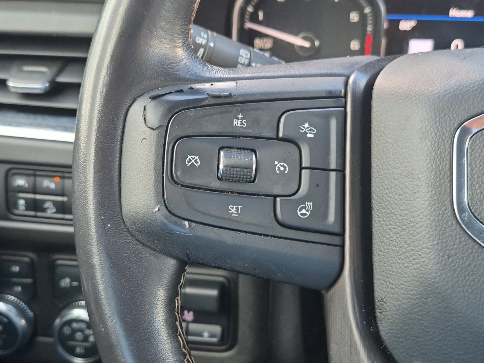 2021 GMC Yukon XL AT4