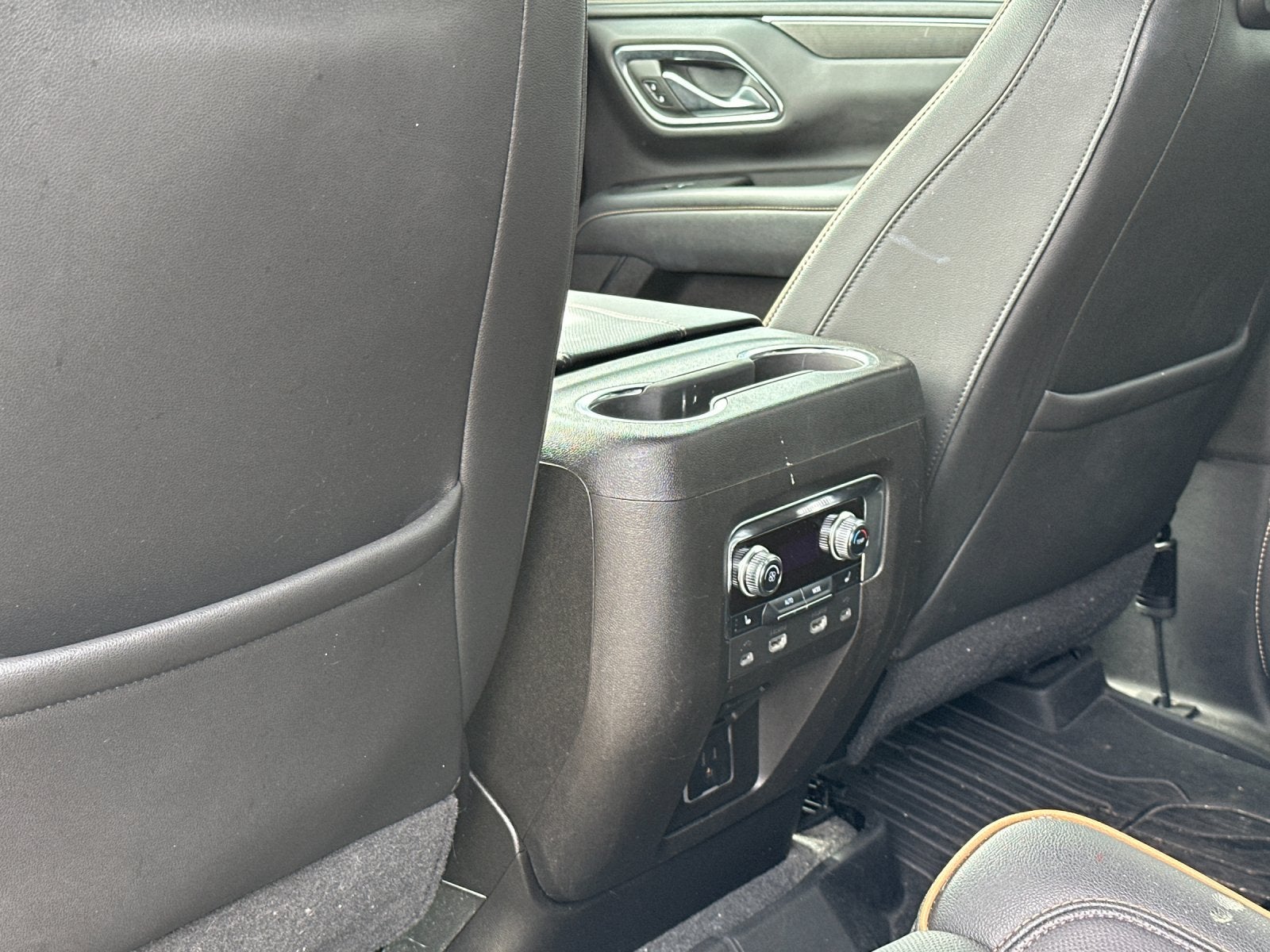 2021 GMC Yukon XL AT4