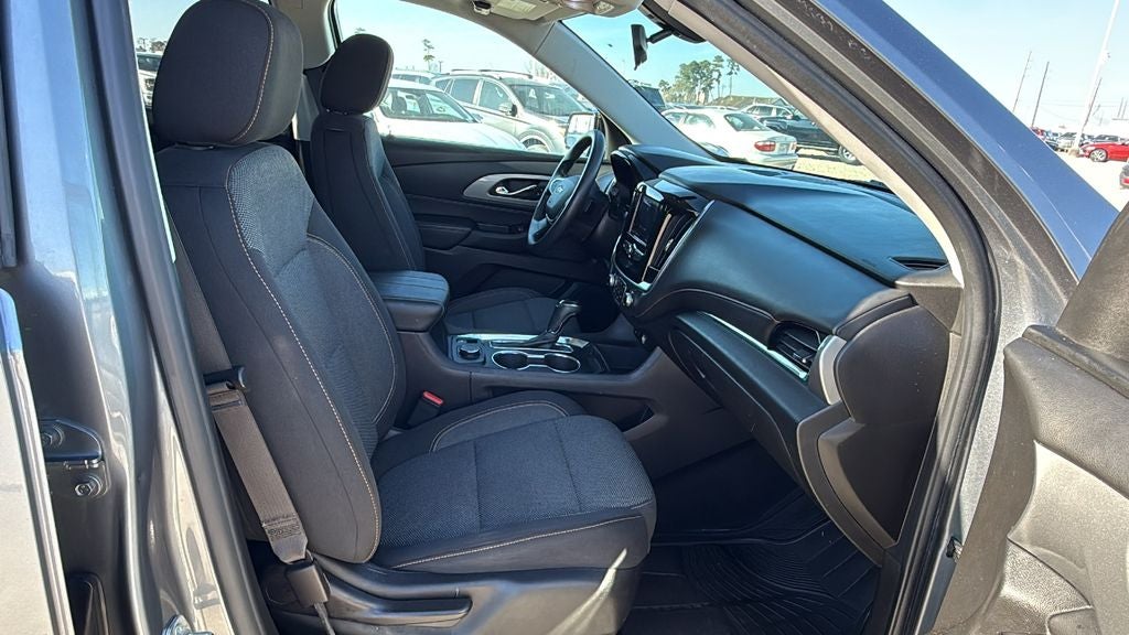 2020 Chevrolet Traverse LS