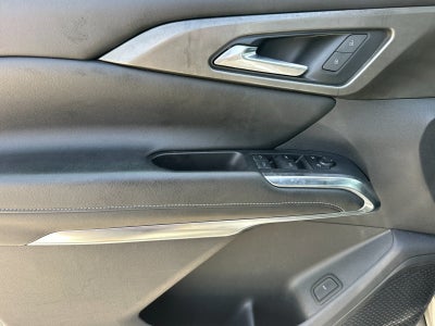 2024 Chevrolet Traverse LT 2LT