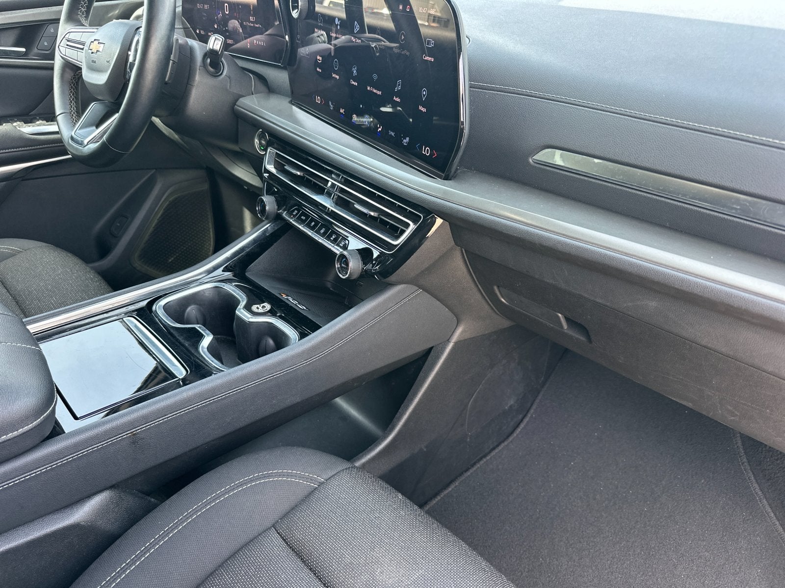 2024 Chevrolet Traverse LT 2LT