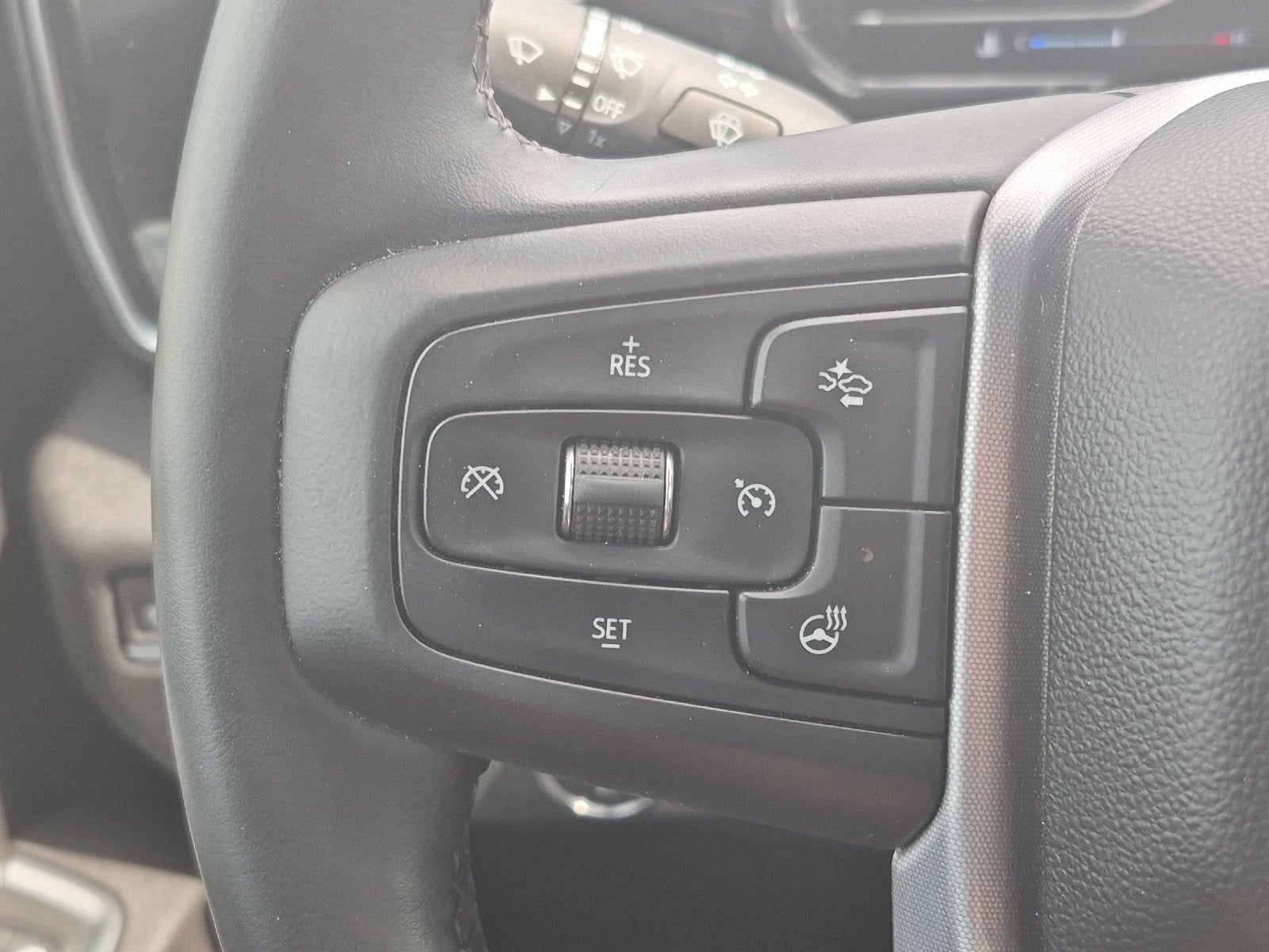 2024 GMC Sierra HD SLT